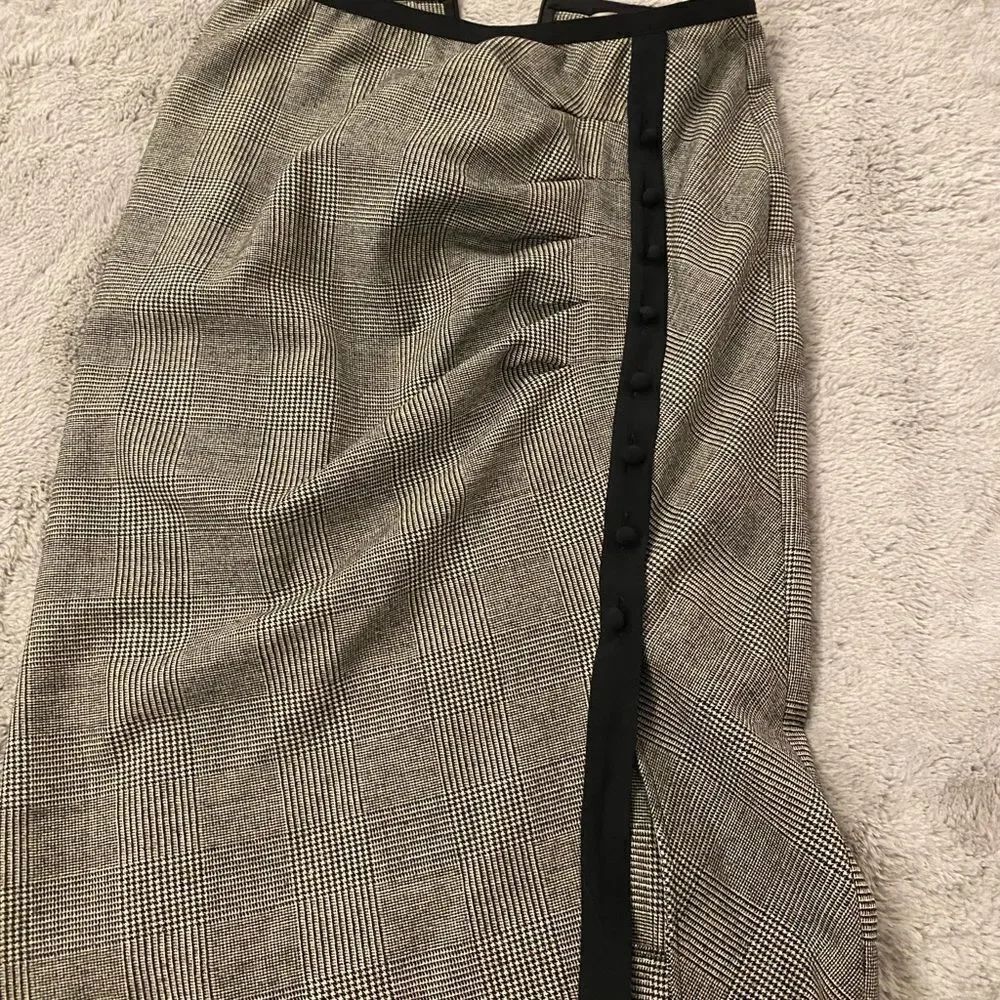 Max Mara Sportmax 98% wool skirt, size 10